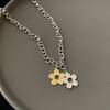 Flower Pendant Necklaces Small Flower Chokers Chain Necklaces Girls Women Jewelry Alloy Material Party Accessories