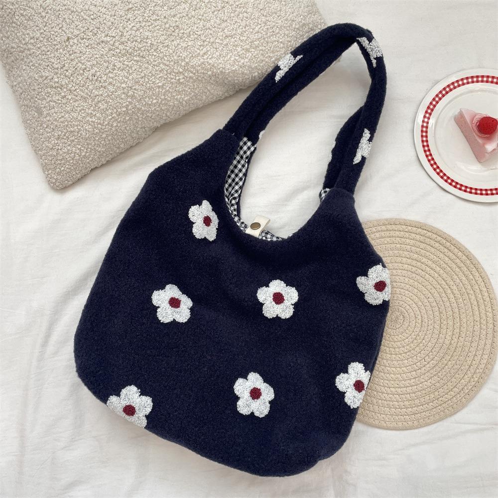 

Sweet Plush Underarm Bag Large Capacity Fluffy Shoulder Bag Embroidery Flower Tote Bag Women Style4