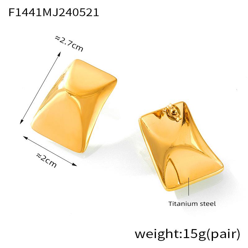18K Gold-Plated Titanium Steel Rectangular Stud Earrings – Non-Fading, Smooth & Embossed Surface