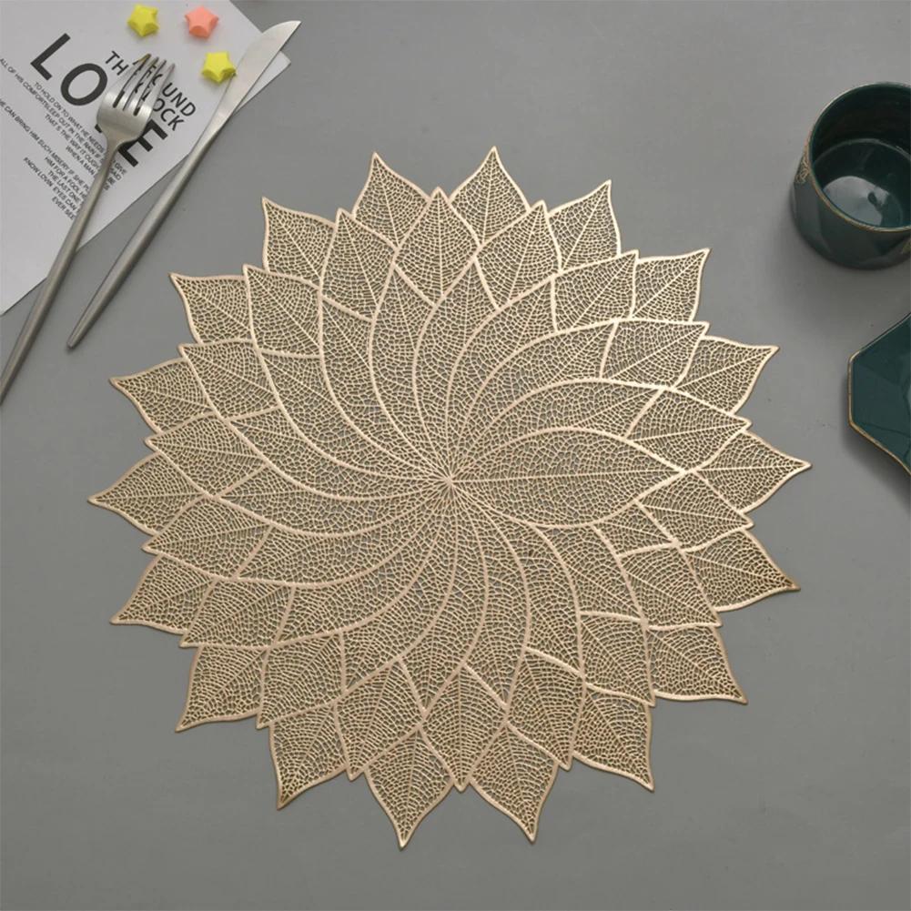 

PVC Placemat Hollow Insulation Coaster Leaf Shape Table Bowl Pad Waterproof Anti-Slip Home Table Decor
