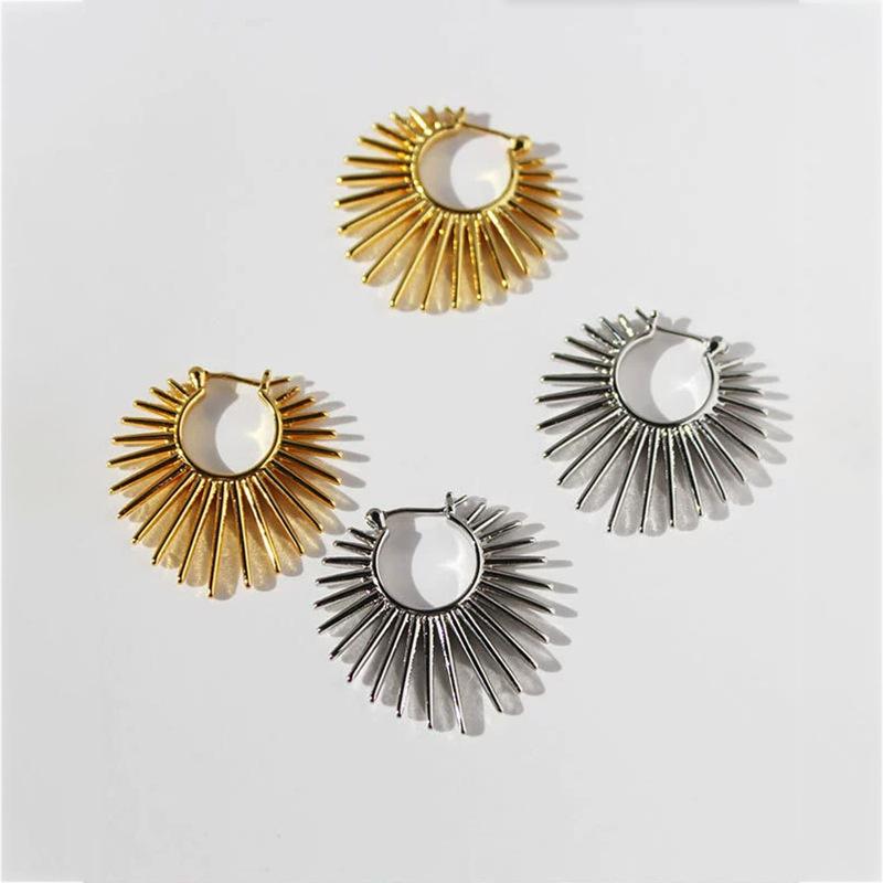 Trending French Punk Fan Hoop Earring For Woman New In Fashion Party Exaggerate Elegant Korean Earring Jewelry