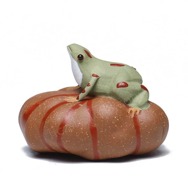 

Yixing Zisha Water Spray Stone Frog Tea Pet Ancient Flowerpot Landscaping Tea Figurine Play Toys Tea Statue Ornaments Gift Craft