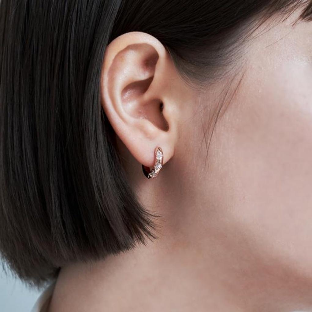 18K Gitter kubische Punkt Creolen One-Touch Ohrringe (goldener Stift) GI8KPEE059