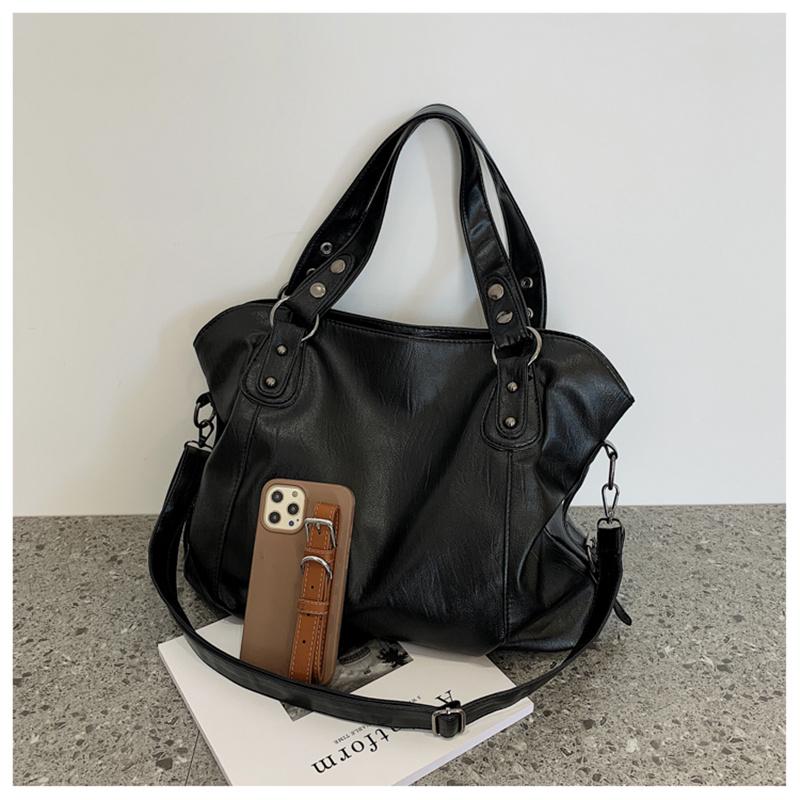 Borse a tracolla grandi da donna nere Borsa tote casual di grandi dimensioni Borsa a tracolla Hobos in pelle Pu di qualità Borsa da viaggio femminile