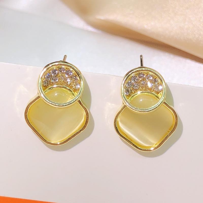New In Opal Rhombus Stud Earrings for Female Round Rhinestone Top Geometric Statement Women's Unusual Earrings