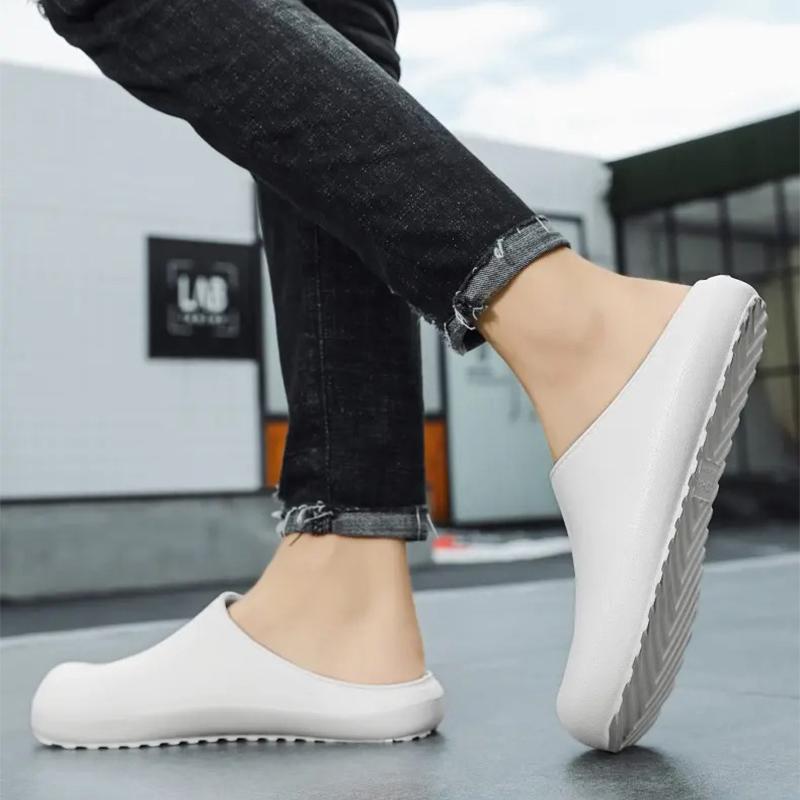 Fashion Summer Man Flip Flops 2024 New Solid Sandals Men Fashion Outside Thick Massage Non-slip Sole Bathroom Casual Beach Home Slipper