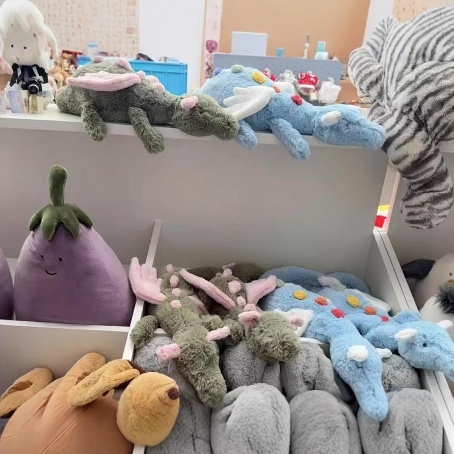 Plüschtier: Hausliche Jellycat Himmel-, Matcha-, Schnee-, Rosa- und Kaki-Drachen
