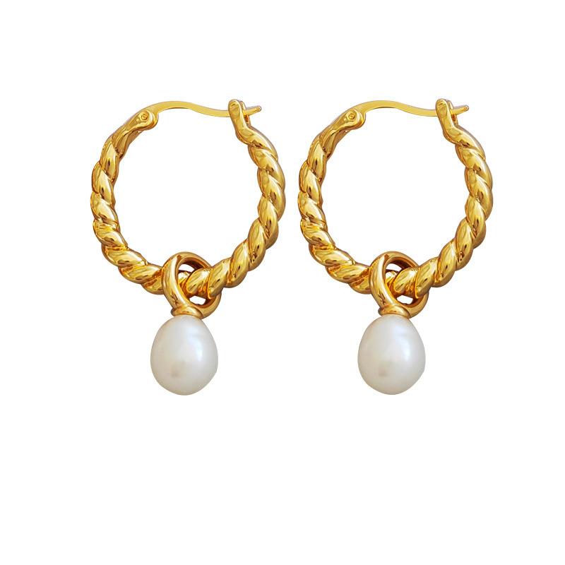 

Copper Plated Real Gold Korean Temperament Twisted Earrings Geometric Pearl Earrings T235