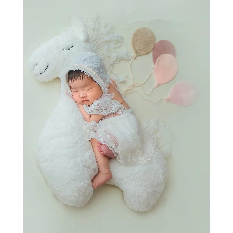 1pc Baby Photography Props Little Horse Nordic Unicorn Full Moon 100 Days Newborn Studio Photo Shoot Shooting Accessories Kit
