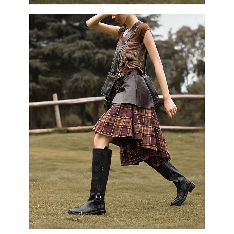 

Версия из коровьей кожи высоких рыцарских сапог женские металлические пряжки черные ботфорты до колена узкие ретро толстый каблук ковбойские сапоги в западном стиле 40