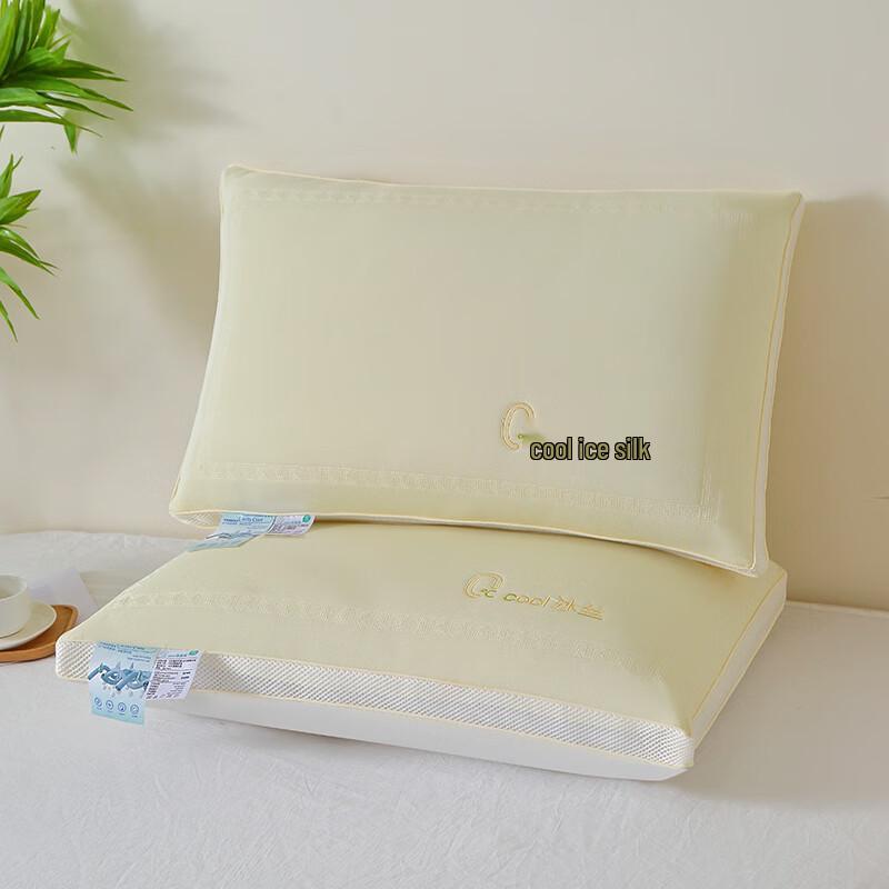 Охлаждающая подушка-буханка из ледяного шелка