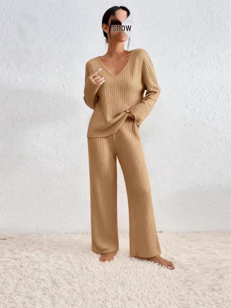 2025 Autumn/Winter Women's Wide-Leg Tracksuit: Casual Long-Sleeve Two-Piece Set for Commuting & Multi-Occasion Wear