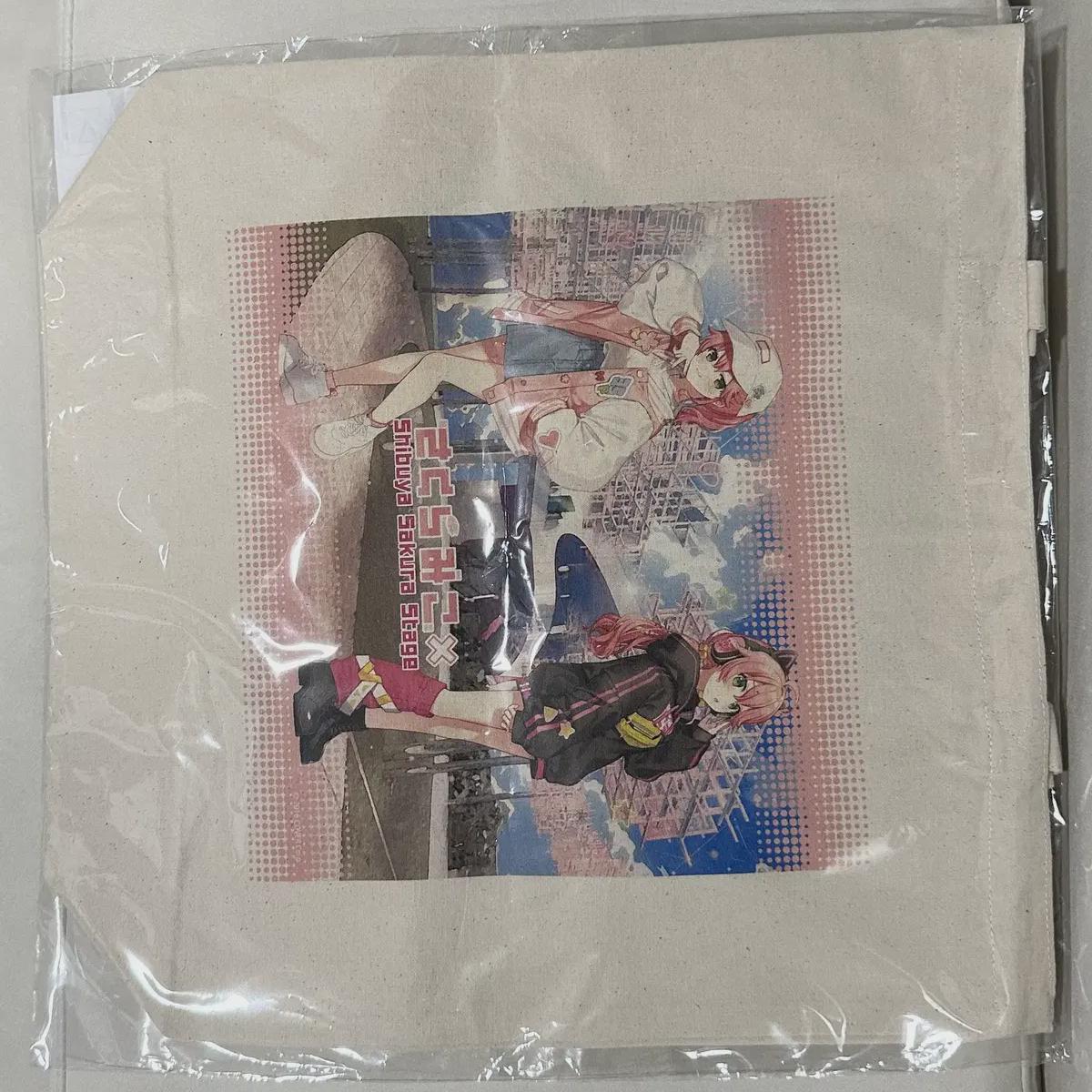 

Продукция Sakura Miko Sakura Stage Collaboration уже в продаже