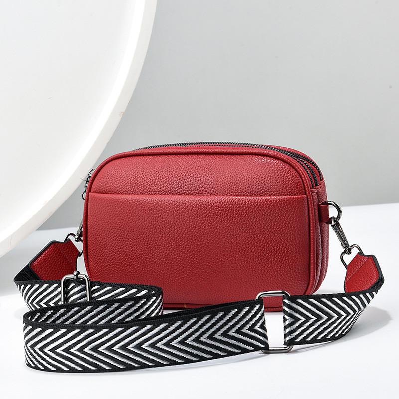 Color Solid Chic Pu Shoulder Bag For Women Featuring Adjustable Wide Strap And Zipper Closure