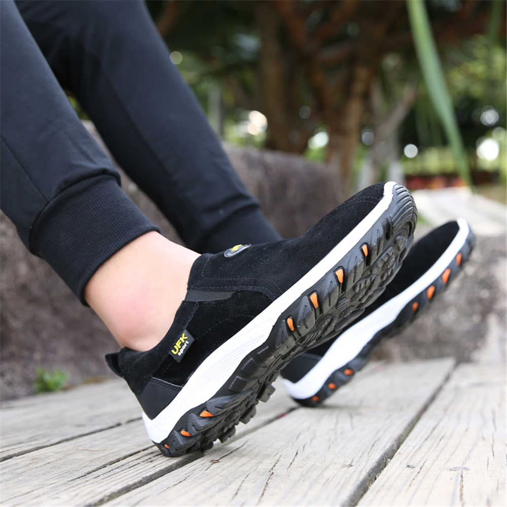 Fashion Anti Slip Ventilation Sports-leisure Boots Elegant Mens Shoes Sneakers Dress For Men Sport Offers 4yrs To 12yrs New Arrival