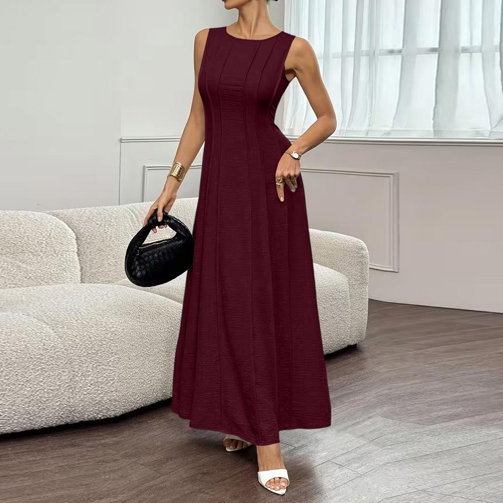 Ladies' Casual And Fashionable Sleeveless Pleated Elegant Long Dress