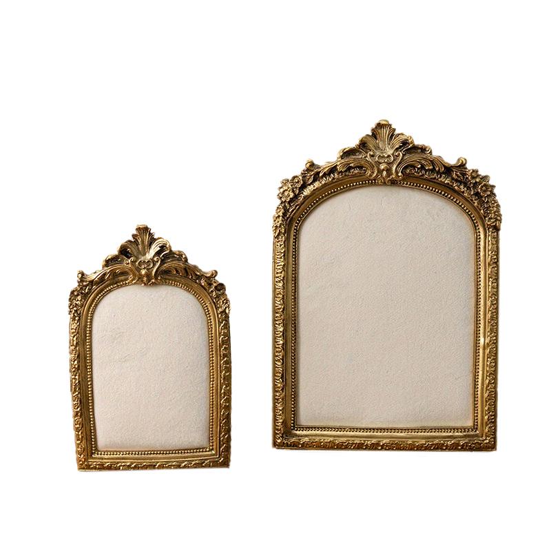 1PC Exquisite Vintage Elegant Beautiful Home Decor and Gift Idea Wedding Golden Resin Photo Frame