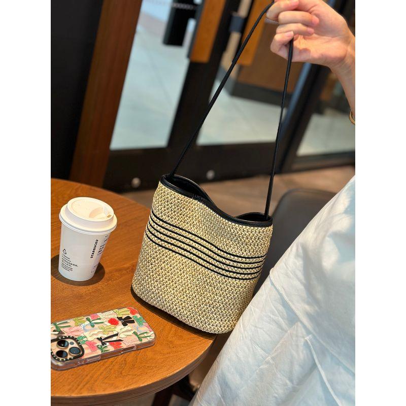 

Lafite Straw Bag Women 2025 New Summer Beach Rainbow Woven Small Bag Leather Commuter Shoulder Bucket Bag Apricot