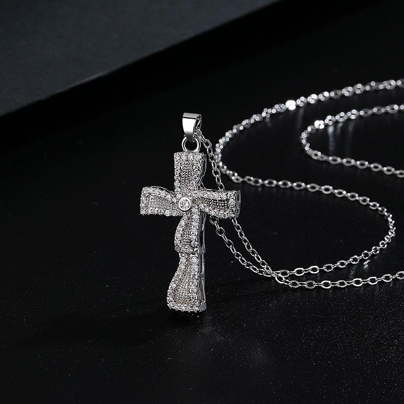 Chaîne de clavicule Hip Hop Zircon Unisexe: Collier Croix Tendance Européen & Américain