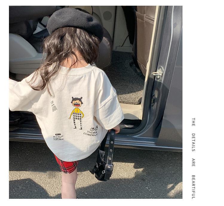 Baumwoll-T-Shirt für Mädchen mit kurzen Ärmeln: Trendiges Sommer-Print-Top