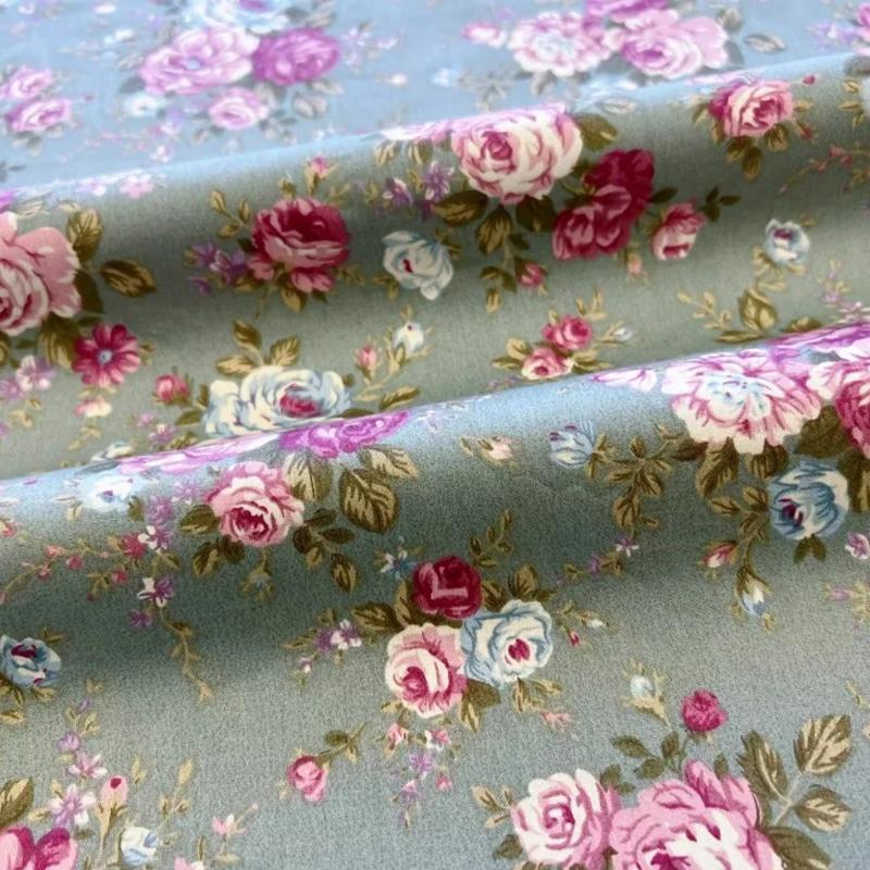 Tkanina bawełniana twillowa drukowana w róże, vintage, 160x100cm, do majsterkowania, pościeli, ręcznie robionych obrusów, dekoracji, patchworku, pikowania