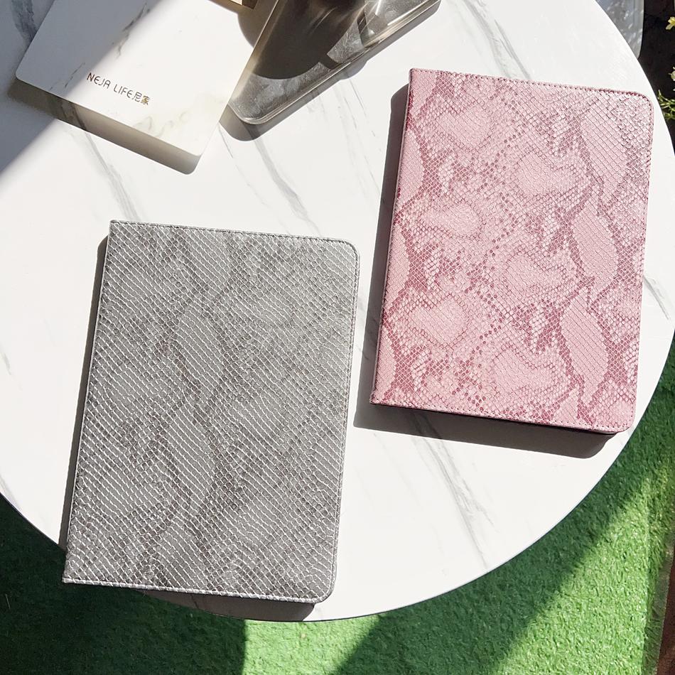 Luxury Snake Texture Stand Case for IPad 6 7 8 9 10th 11th Generation Case Air 3 4 5 Pro Mini 2025 A16 2026 10.2 10.9 11 Cover