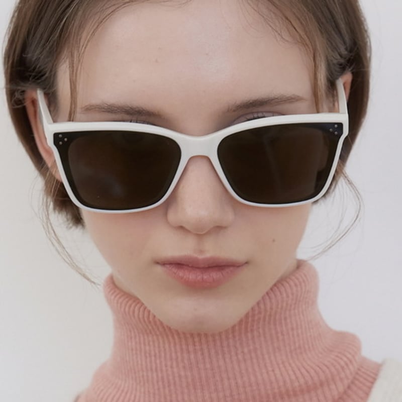 

One Brilliant Brooke-OB511-Ivory FREE