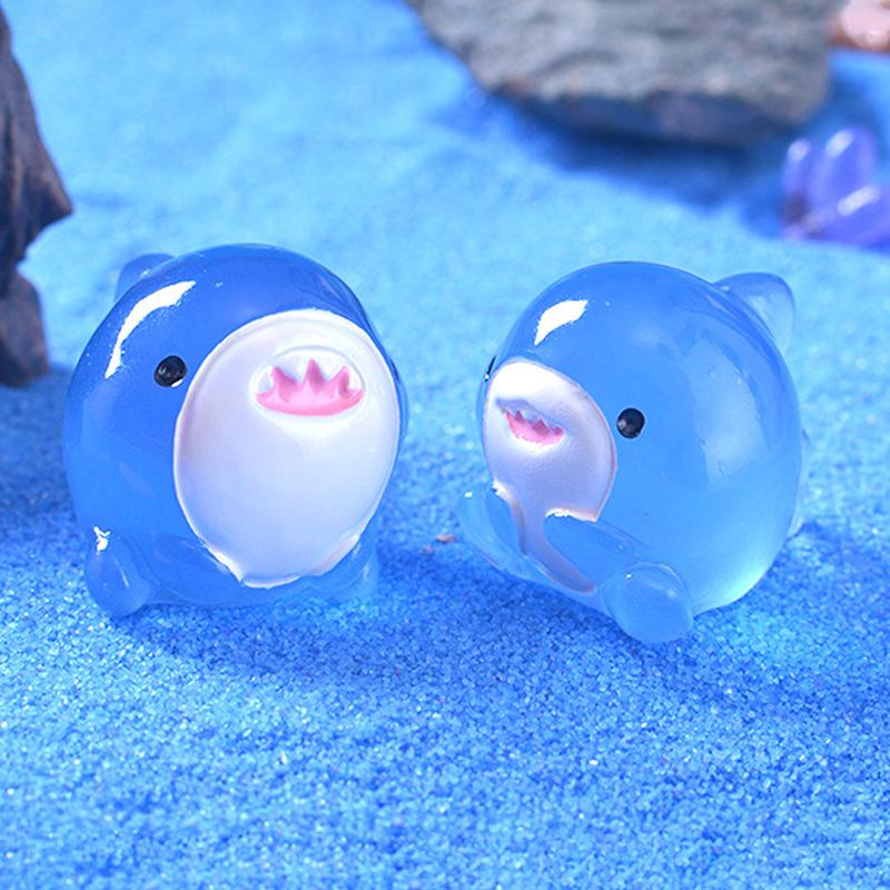 1Pcs Mini Shark Luminous Toy Cute Decorations Kids Glow In The Dark Resin Shark Miniature Figurines Gift For Girls Novelty