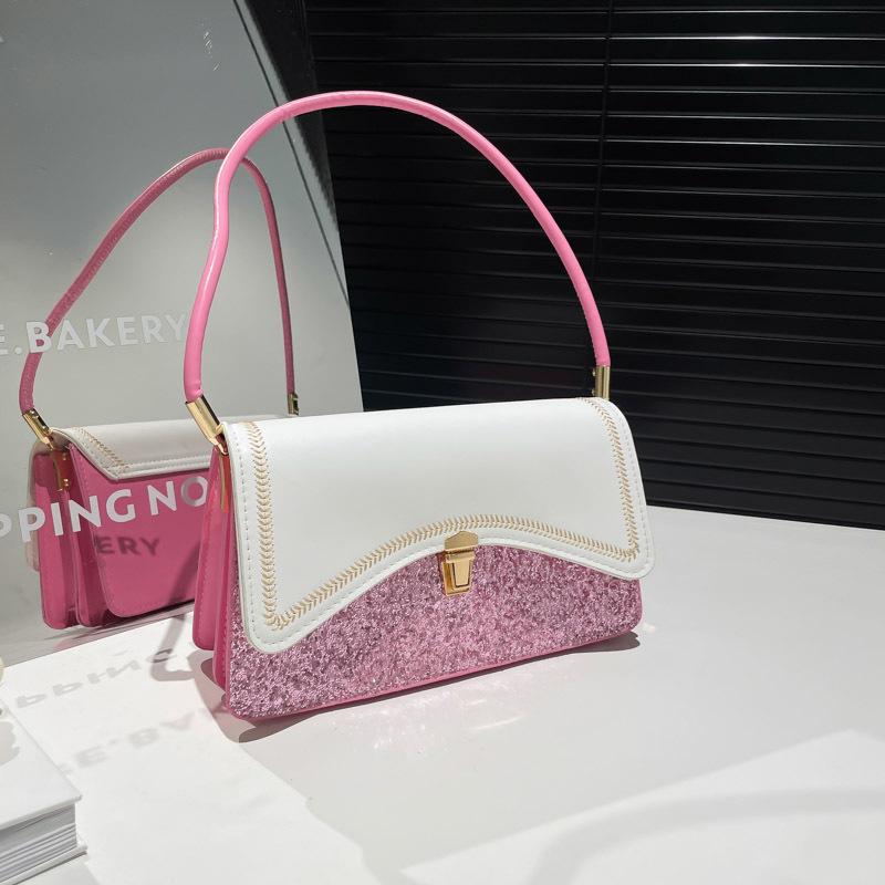 

Popular fan small bag women s summer new trendy fashion messenger bag feeling chain small square bag розовый