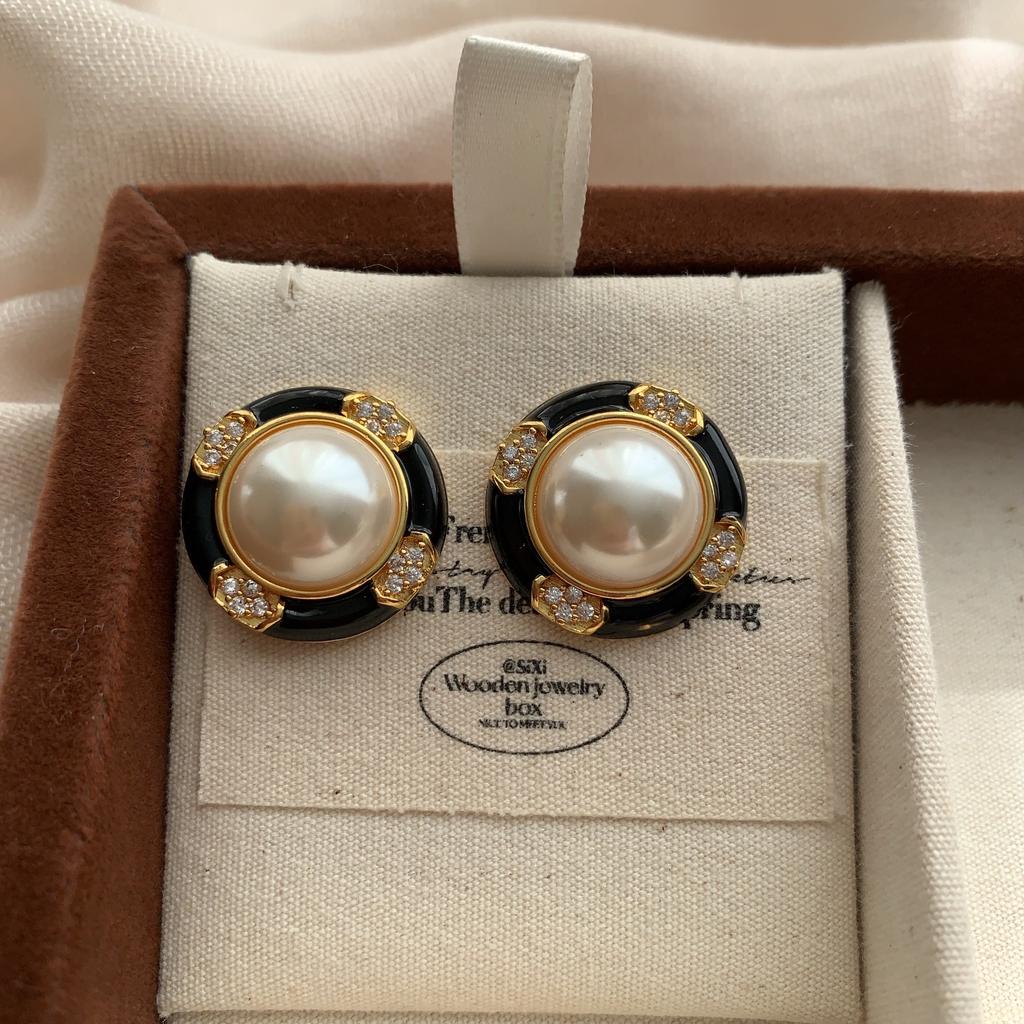 Vintage Enamel Classic Pearl Stud Earrings High Saturation Court Gorgeous Feeling Retro Noble Niche Fashion Earrings