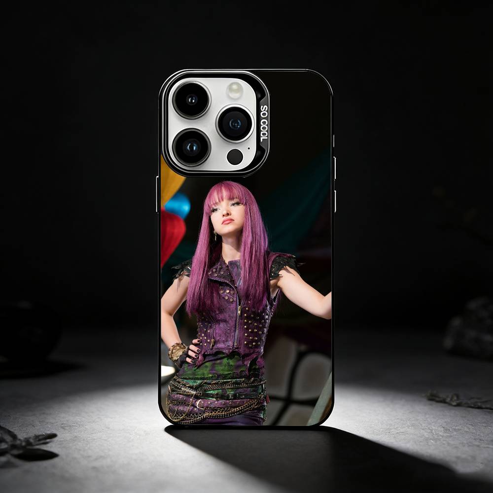 Actress Dove Cameron Phone Case For iPhone 17,16,15,14,13,12,11 Plus,Pro Max,XS,Colored silver phone case iPhone13PRO