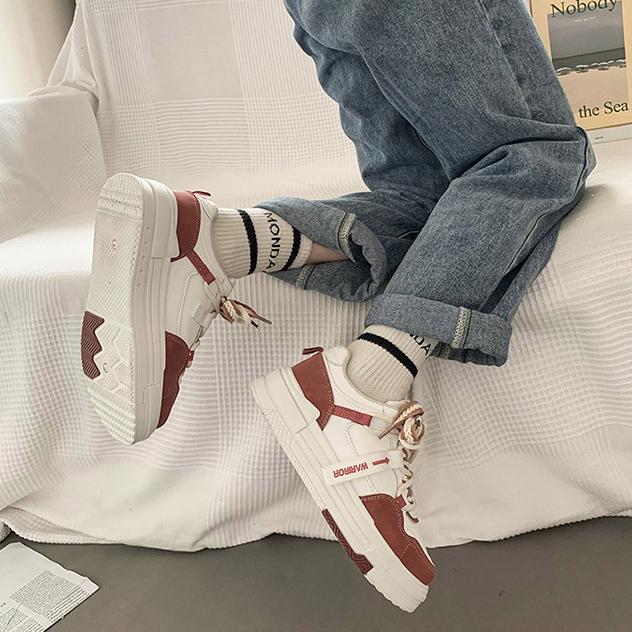 Маленькие весенние и осенние туфли для досок. Женские туфли для отдыха на толстой — фото 9