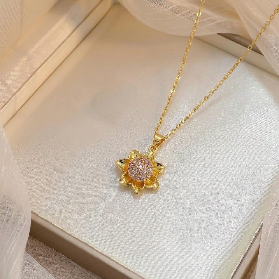 Rotatable Sunflower Zirconia Necklace: Japanese-Korean Style, Fashionable Collarbone Chain