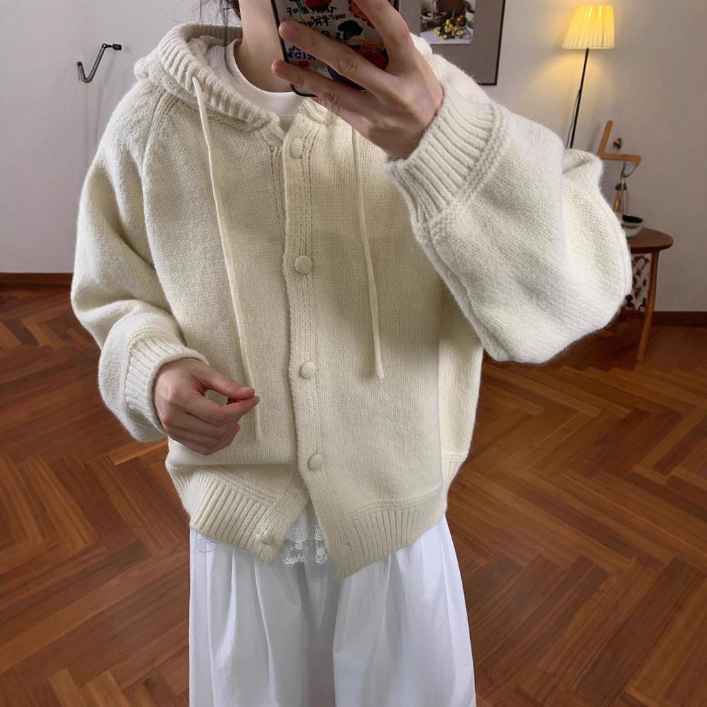 Korean-Style Women's Retro Hooded Sweater Coat - Autumn/Winter Knit Top, Skin-Flattering & Versatile