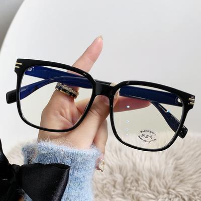 Brillen & Accessoires – Lese- & Computerbrillen