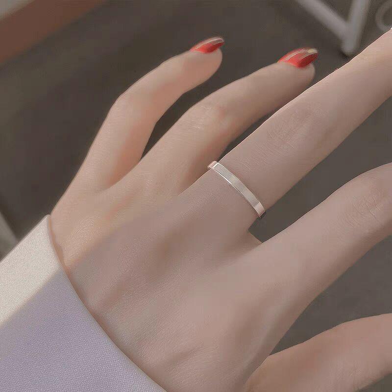 Posrebrzany wielowarstwowy pierścionek otwarty owinięty krzyżowo w stylu europejskim i amerykańskim dla kobiet