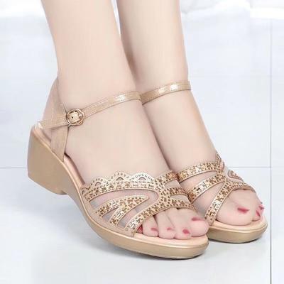 Luxury2024 New Summer Women's Sandals Soft Leather Mid Heel Slope Heel Women's Casual Sandals Non Slip Comfortable Women's Shoes