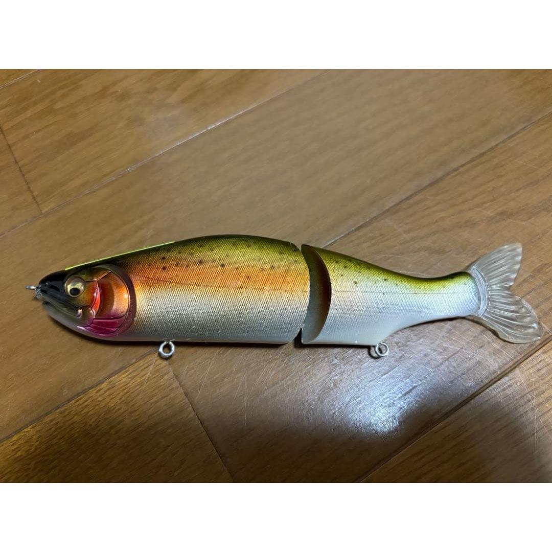 Used ice slide 185