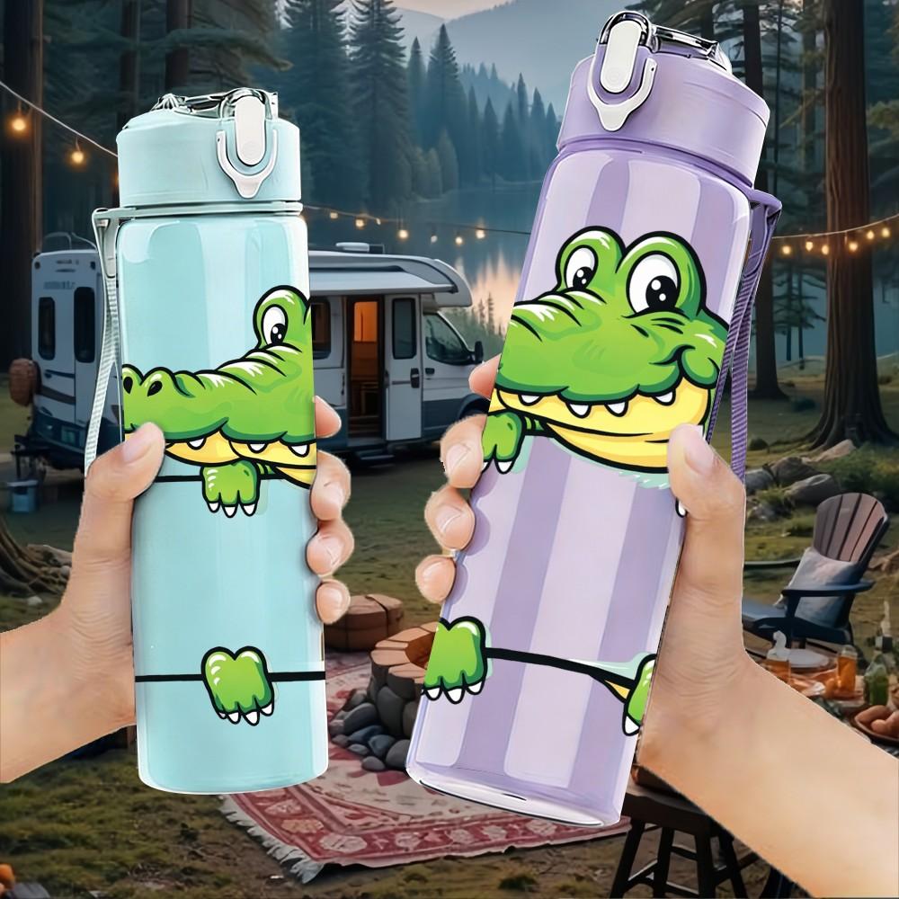 1PC Cute Crocodile Cartoon Animal Print 750ml Color Plastic Sports Water Bottle Leakproof Flip Straw Lid Suitable for Sports Office Home Use