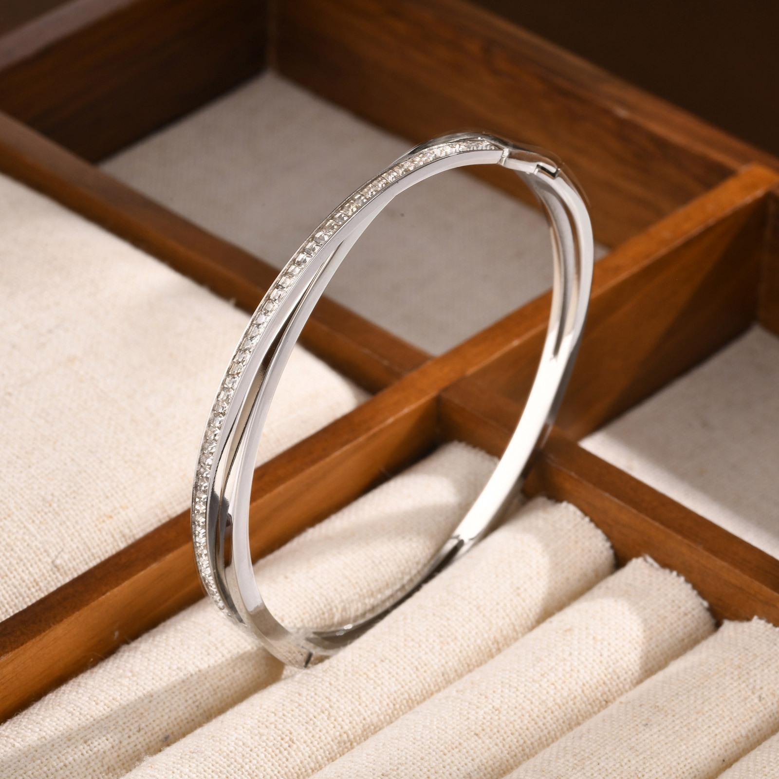 

Trendy Crossed Cubic Zirconia Stones Bangles Women Girls Stainless Steel Layered Cuff Hand Bracelets Jewellery Accessories