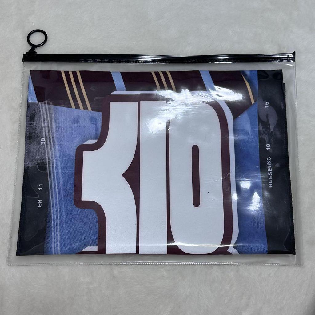 [USED] ENHYPEN Heeseung Slogan Master