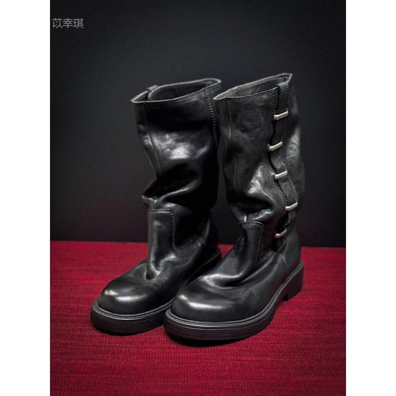 

Издание из коровьей кожи~ Черные металлические панк ботинки рыцаря на толстой подошве женские с широким голенищем облегающие на толстом каблуке ботильоны Мартин 40