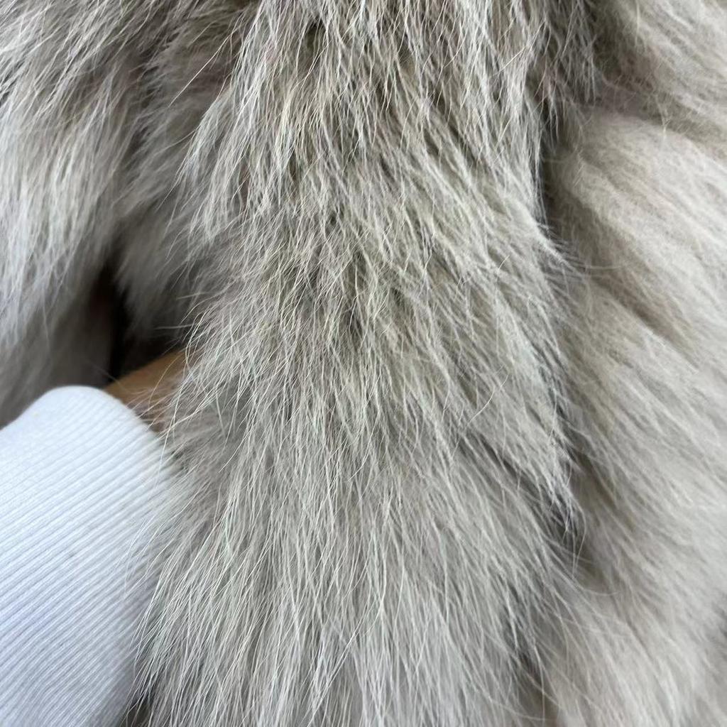 Real Fox Fur Coat for Women Autumn and Winter Warm Real Fur Coat Short Style Fur Versatile Young Tops