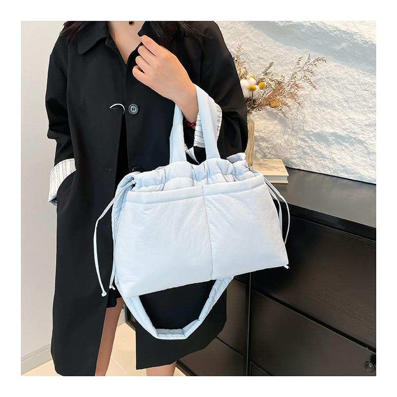IELGY Casual Nylon Cloth Drawstring Soft Quilted Handbag Lightweight Simple Cotton Bag Large Capacity Crossbody