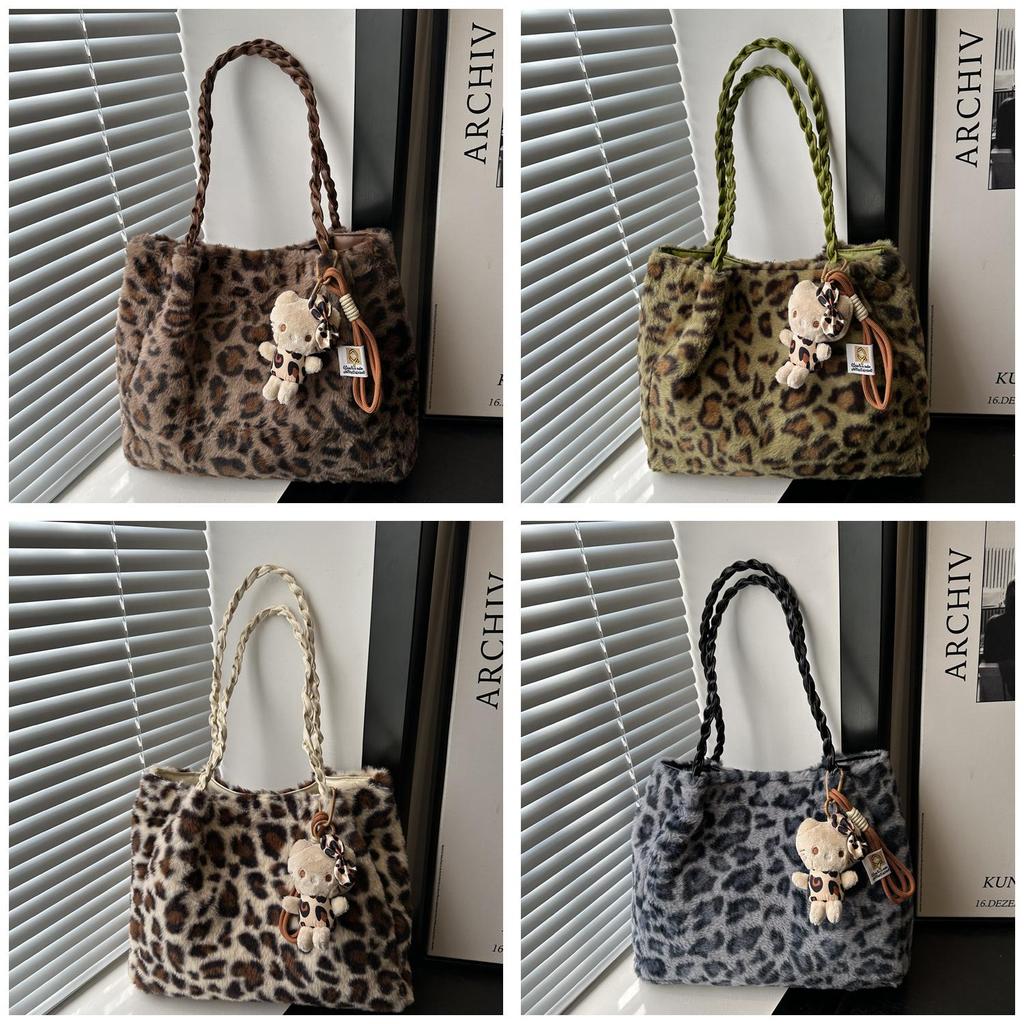 Street Style Leopard Print Plush Tote Bag With Magnetic Closure For Casual Daily Use