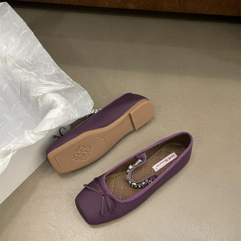 

Модные металлические туфли-балетки с цепочкой из страз, квадратным бантом, одинарные туфли, французские Мэри Джейн, серебристая лакированная кожа, женские плоские сандалии 35-40 40 темно-фиолетового