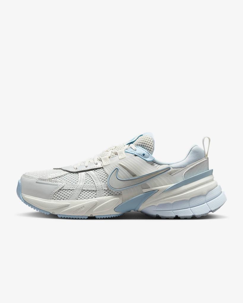 FD0736-009 Nike V2K Run Platinum Tint Summit White Light Smoke Grey (Women's)