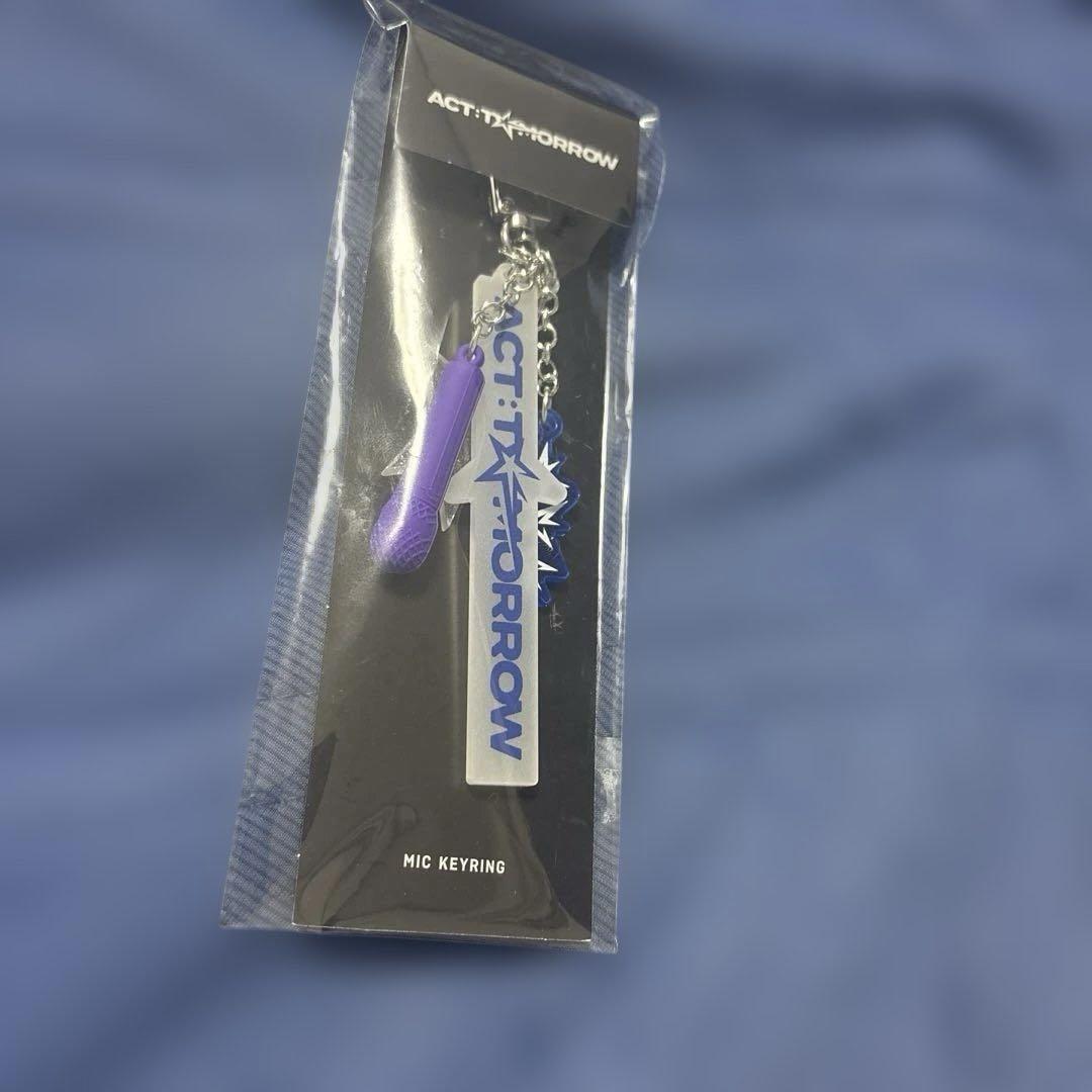 

[USED] TXT MIC Keyring Hueningkai