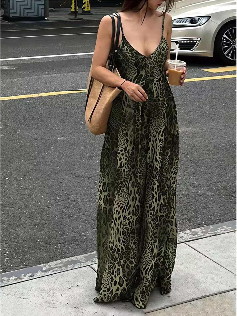 Spicy Leopard Print Backless V-Neck Spaghetti Strap Summer Dress - Elegant and Slim Fit