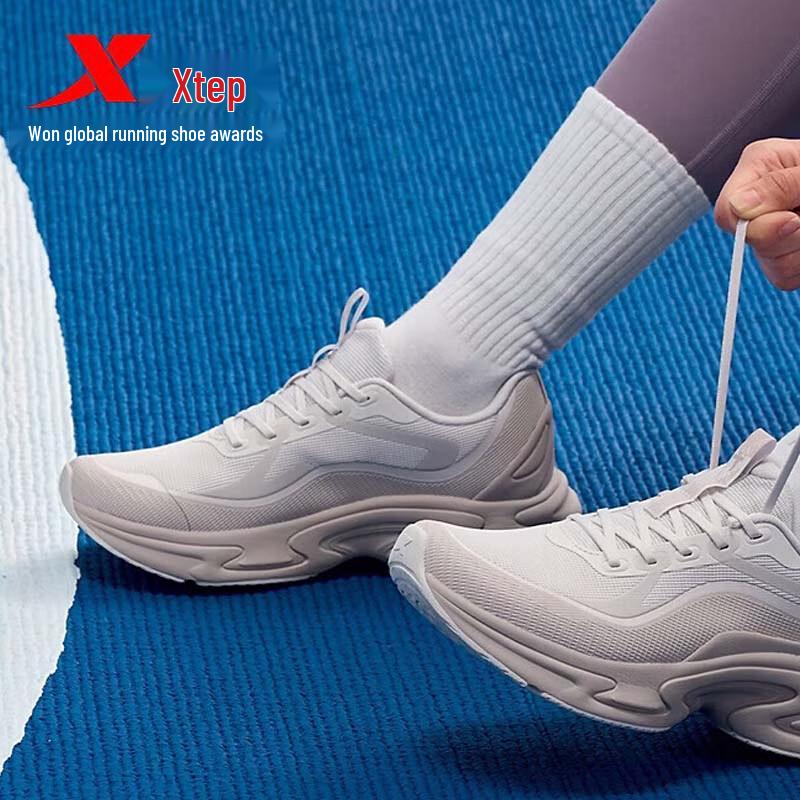 XTEP Women s Soft-Sole Cushioning Sport Casual Shoes 38
